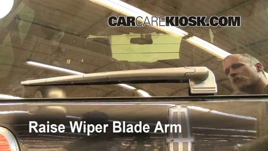 2011 Lincoln Navigator L 5.4L V8 FlexFuel Windshield Wiper Blade (Rear) Replace Wiper Blade